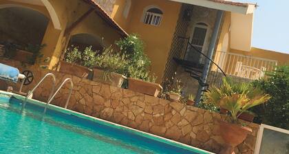 La Maison Jaune Studio de Charme