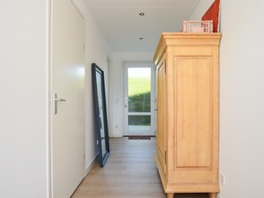 House | Reception