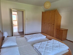 3 bedrooms, individually furnished