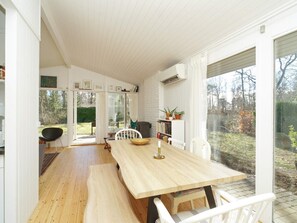 House | Dining