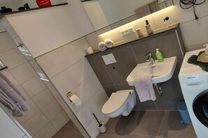 Apartment | Badezimmer