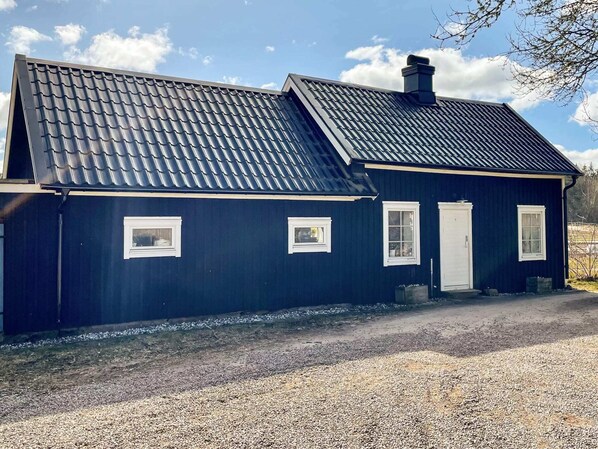 House | Exterior
