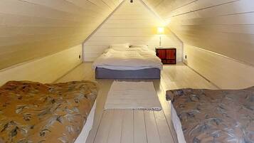 House | 2 bedrooms, individually furnished