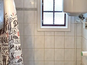 House | Bathroom