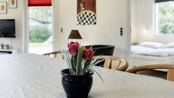 House | 3 bedrooms, individually furnished