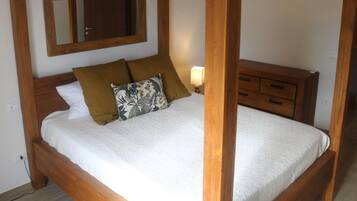 House | 2 bedrooms, individually furnished