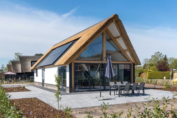 House | Exterior