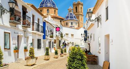 Nice Mediterranean Furnished Apartment in Altea