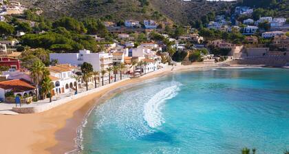 Nice Mediterranean Furnished Apartment in Altea