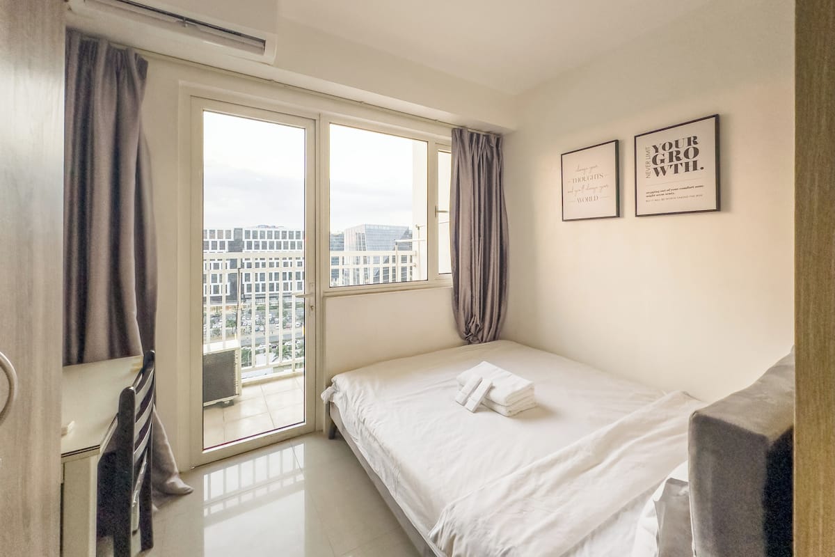 Kondominium Senior, 1 kamar tidur, balkon, pemandangan kota | 1 kamar tidur, setrika/meja setrika, dan Wi-Fi gratis