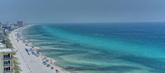 Breathtaking Views in this 2BR 2BA Condo w/Beach Chairs @ The Gulf Crest!