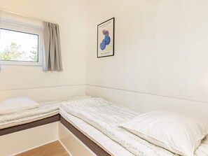 House - 6 Person Holiday Home in Blavand (Blavand)