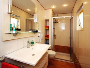 Ferienhaus | Badezimmer