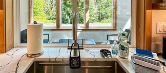 Elwha Place Cozy Woodsy Retreat Near Elwha Beach