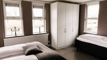 3 bedrooms, individually furnished