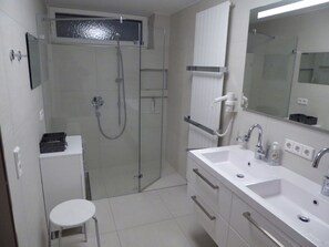 House | Bathroom - Hanssen in Lindau/lake Constance (Lindau)