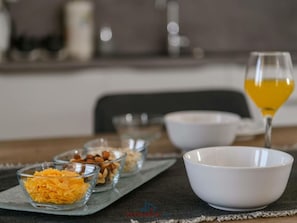 تناول الطعام