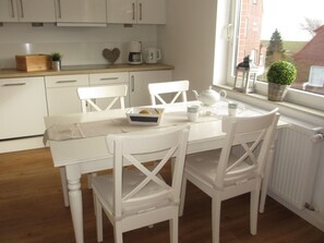 กาต้มน้ำไฟฟ้า, เตาปิ้งขน��มปัง