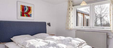 House | 2 bedrooms, individually furnished