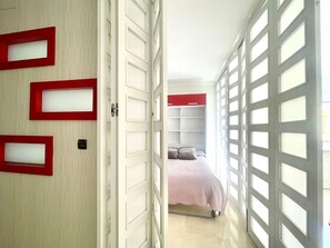 2 bedrooms, iron/ironing board - Belvilla by OYO Loft Remote-working (Granada)