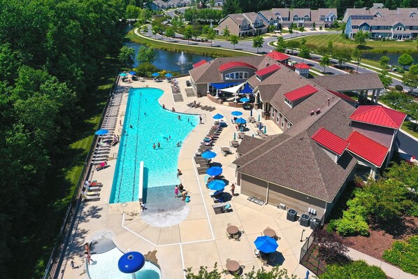 Pool - Comfortable and Spacious 5 Bed 3 Bath House in Bishops Landing Community! Wifi Available, Pools, Fitness Center, Tennis, Beach Shuttle, Playground! (Millville)