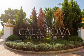 Apartment | Exterior - Calanova - Apartment In Mijas. Free Wifi (Mijas)