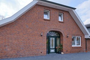 Esterni