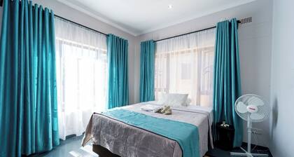 KhayaLethu Cottage 2 Cozy home, 10mins walk to the majestic falls. Lovely garden