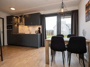 House | Dining
