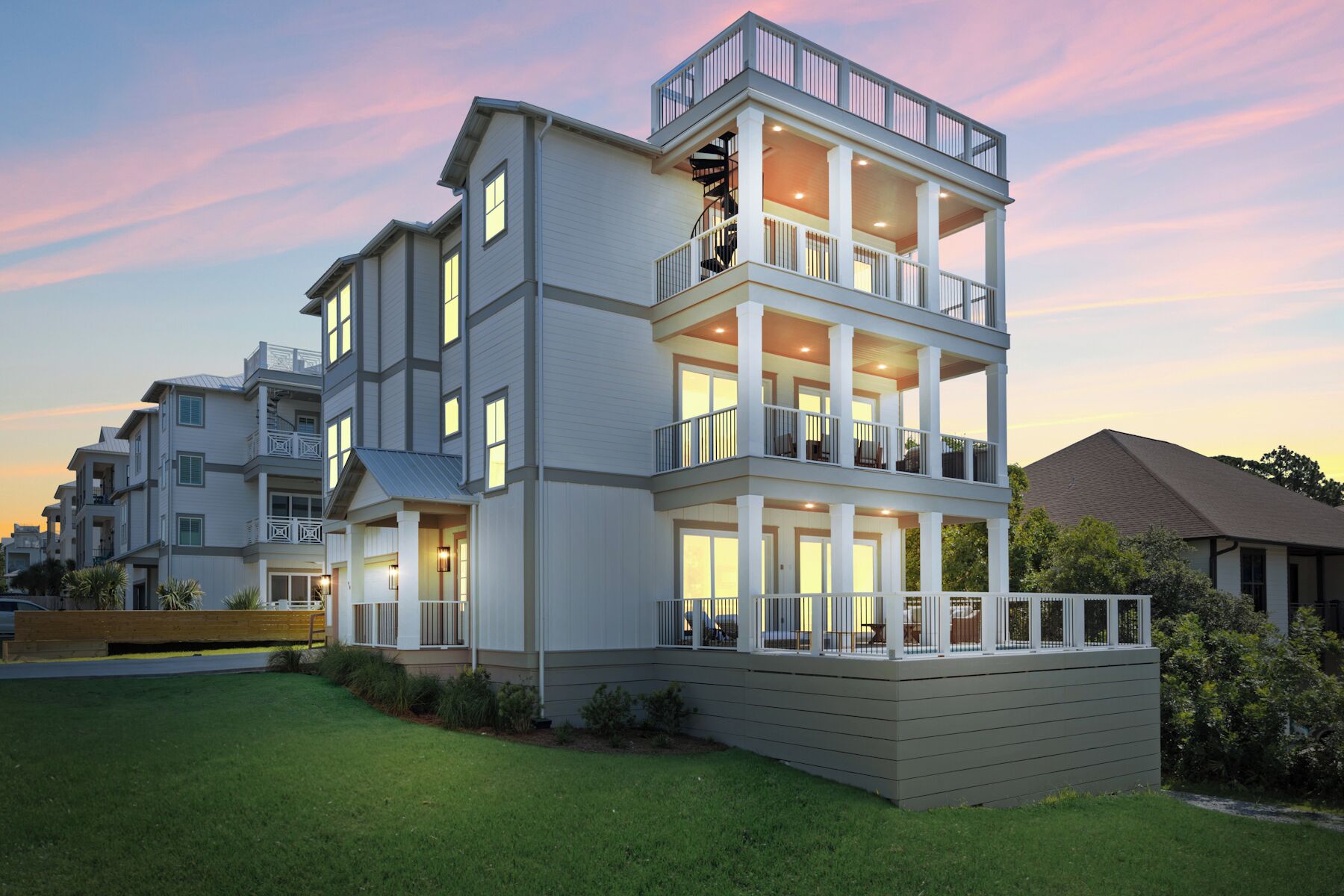 New Construction 5 bed room home on 30A, Private Pool, Bikes, Lake View