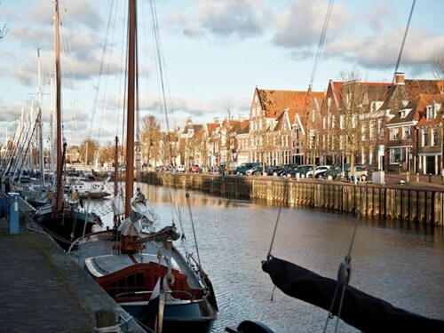 Tranquil Chalet Near the Wadden Sea