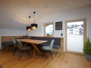 Dining - Holiday Apartment Anna (Ried im Zillertal)