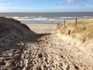 Beach nearby - Buitenplaats 79 (Callantsoog)