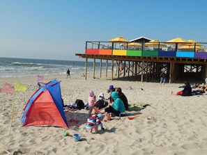 Vlak bij het strand