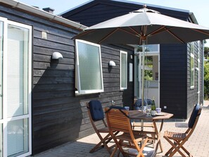 House | Exterior - 6 Person Holiday Home in Henne (Henne)