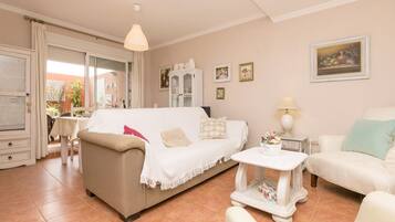 House | 1 bedroom, bed sheets