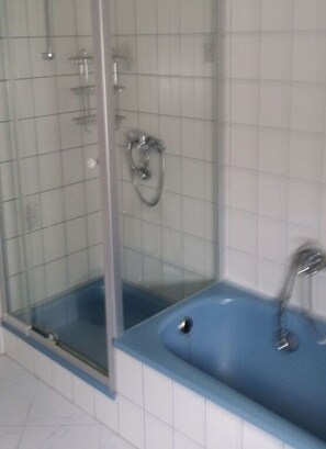Bathroom - Aan de Frankenbeek (Sinzig)