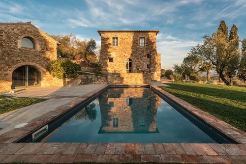 Holiday Home Magione Lake View Pool
