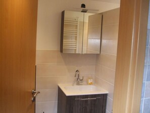 Apartment | Badezimmer
