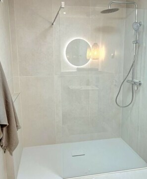 Apartment | Bathroom - Lovely Apartment in Mettlach (Mettlach)