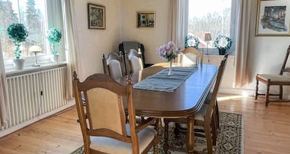 9 Person Holiday Home in Morlunda
