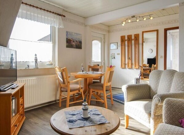 Dining - Visser 2 Modern Retreat (Borkum)