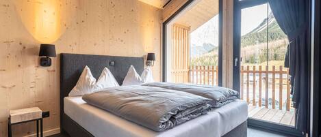 4 slaapkamers, individueel gemeubileerd