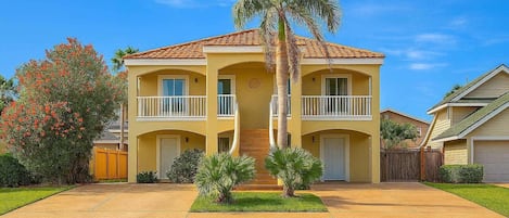 Apartment, 2 Bedrooms | Exterior