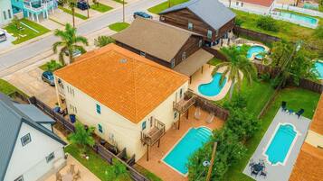 Apartment, 2 Bedrooms | Exterior