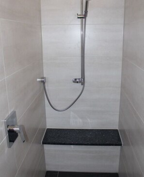 Apartment | Bathroom - Apartment in Hergensweiler (Hergensweiler)