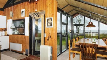 House | Dining