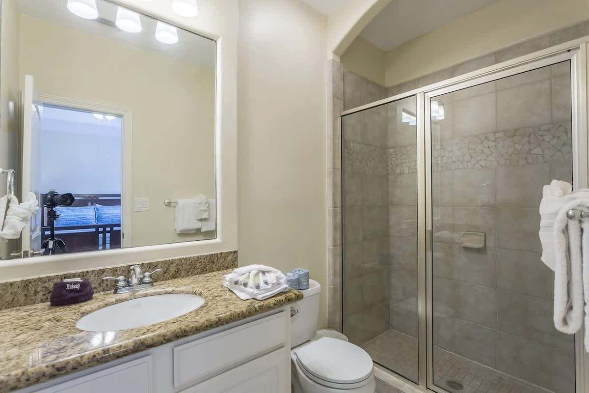 Apartment, 2 Bedrooms | Bathroom
