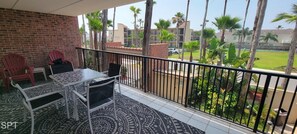 Apartamento, 2 habitaciones | Jardines del alojamiento