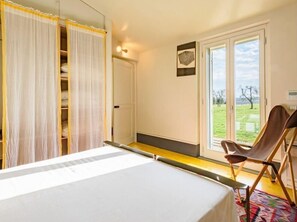 Villa | 8 sovrum, unika möbler och strykjärn/strykbräda